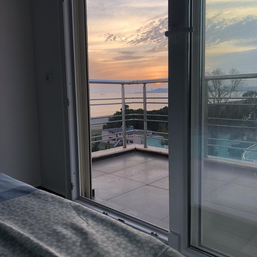 Alba Luxury Apartment Durres Bagian luar foto